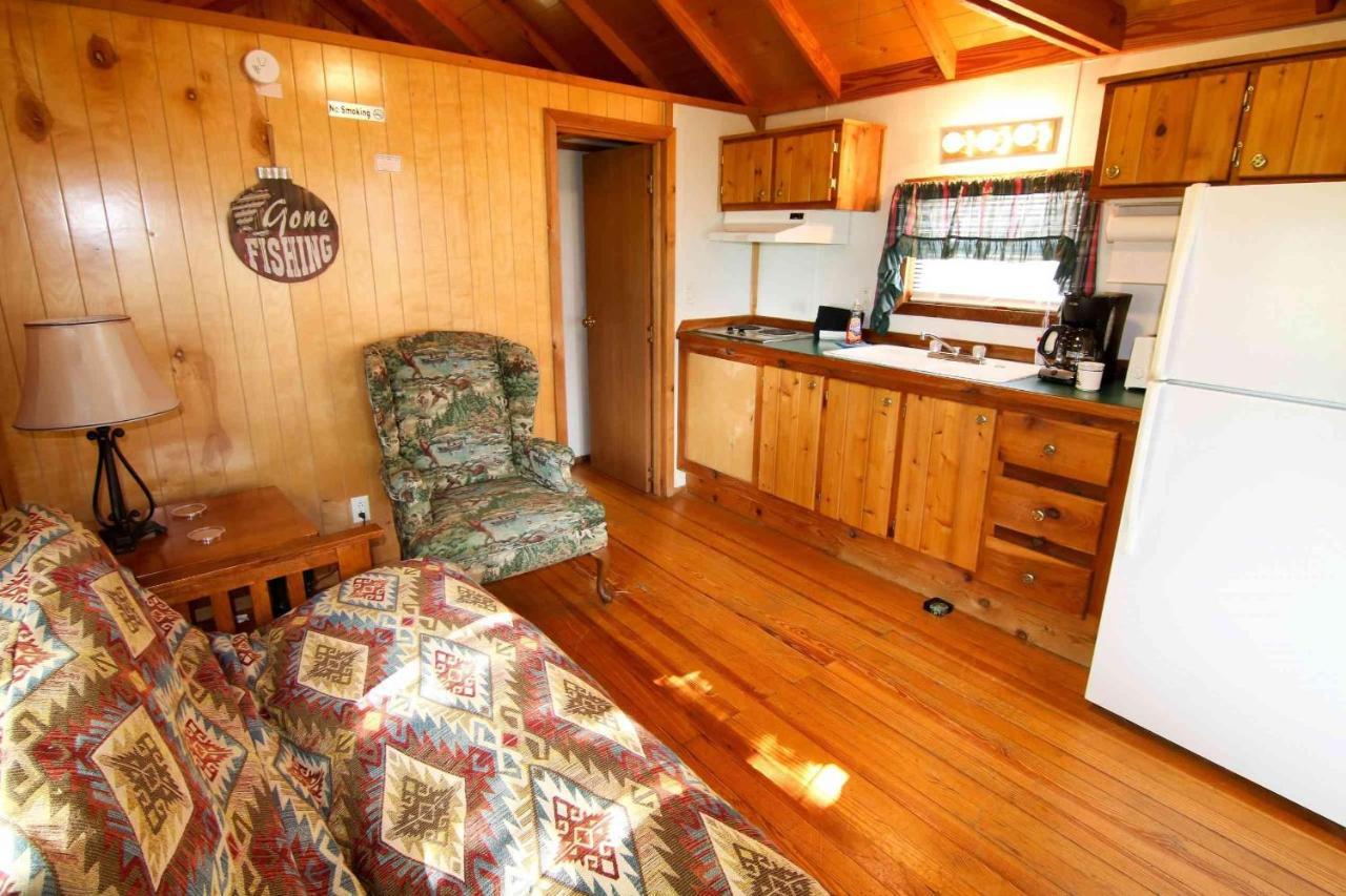 Lakefront Cedar Cabin - 6 Mead Экстерьер фото